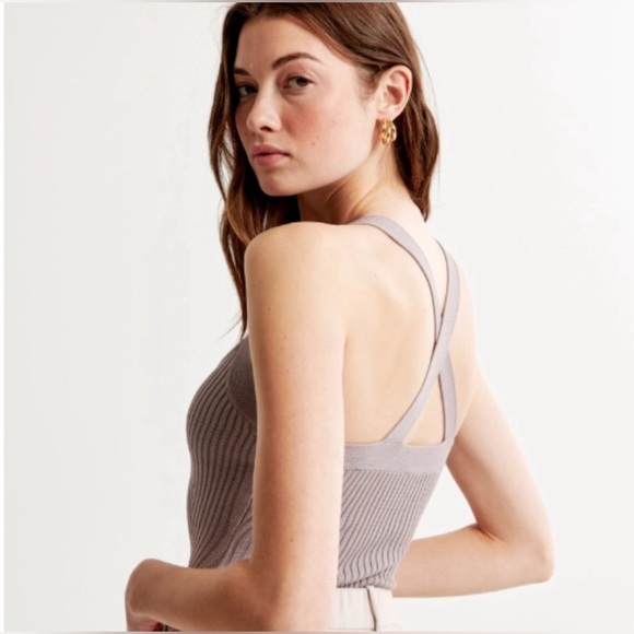 A&F Sweetheart Cross-Back Bodysuit NEVER WORN - Picture 4 of 8